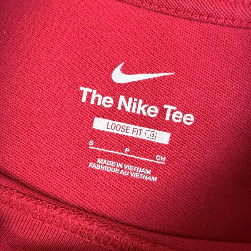 Nike Giannis Freak Long Sleeve Shirt Mens Small Red Graphic Tee DM2451-657